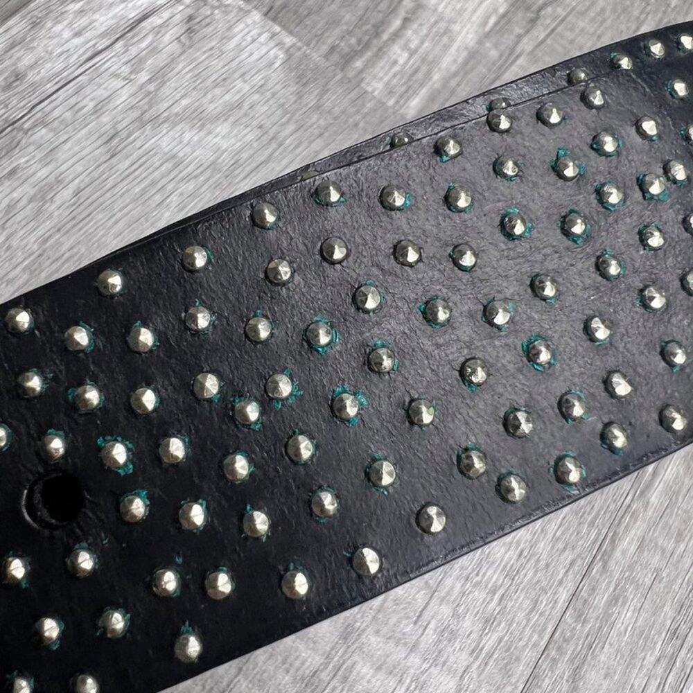 Fossil Black Leather Studded Belt Marked as a Medium - Picture 8 of 8